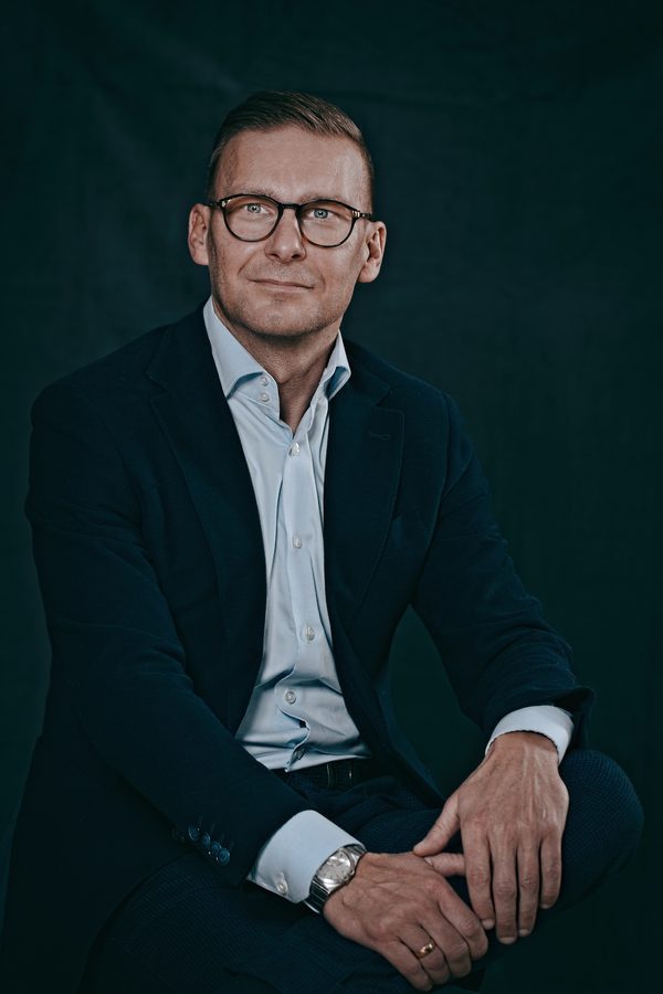 Sven Hoffmann, Gründer Ad LEGATE